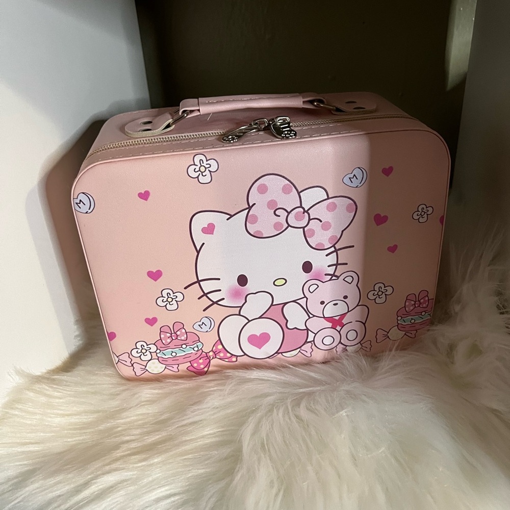 Hello Kitty Light Pink Makeup Train Case- Luggage